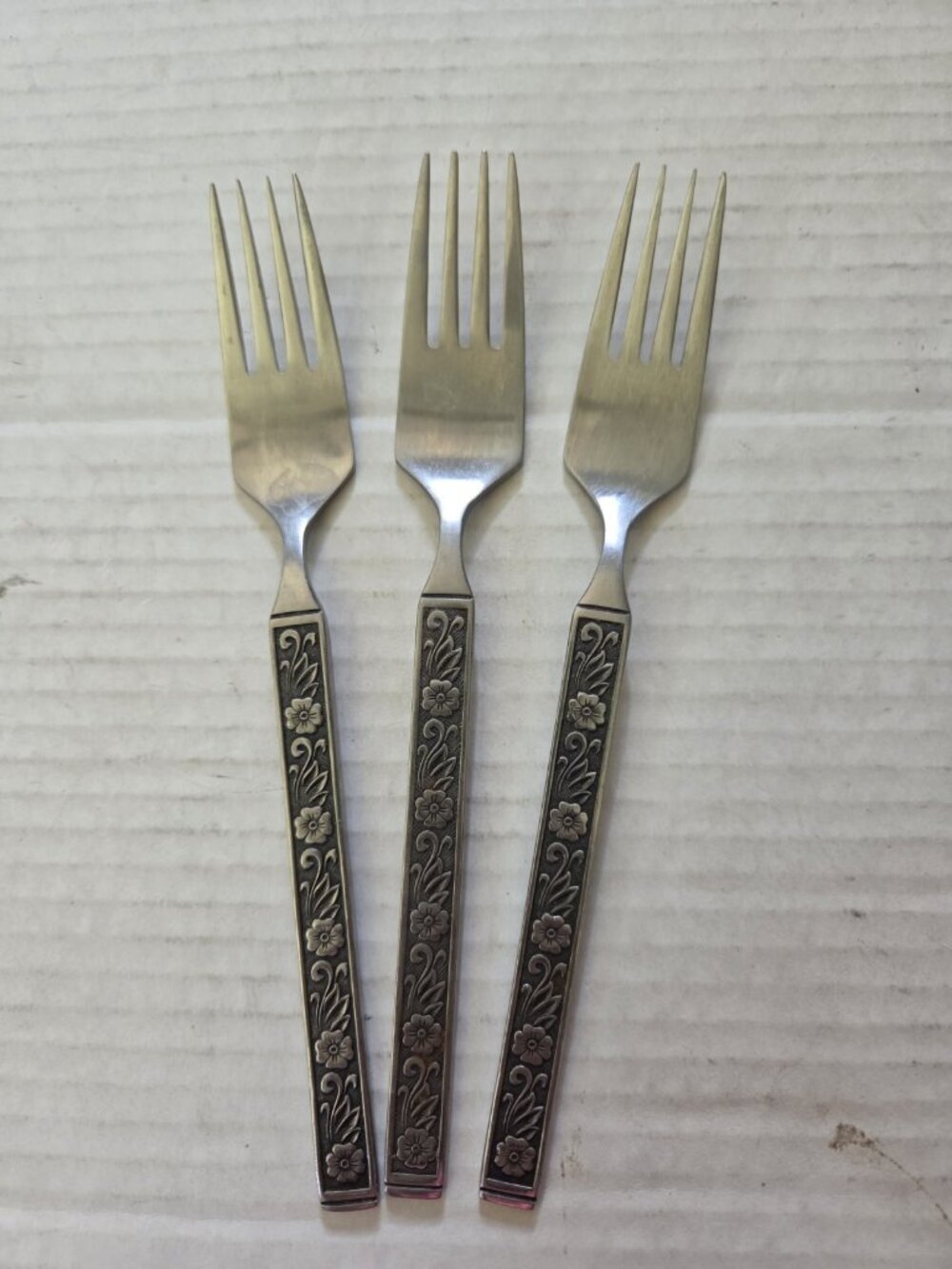 Gold Standard Night Blossom Dinner Forks Set of 3 Japan Flowers